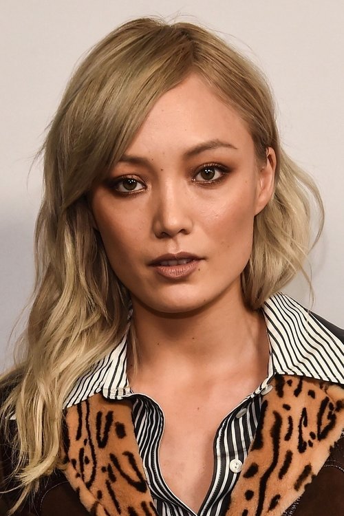 Пом Клементьефф / Pom Klementieff